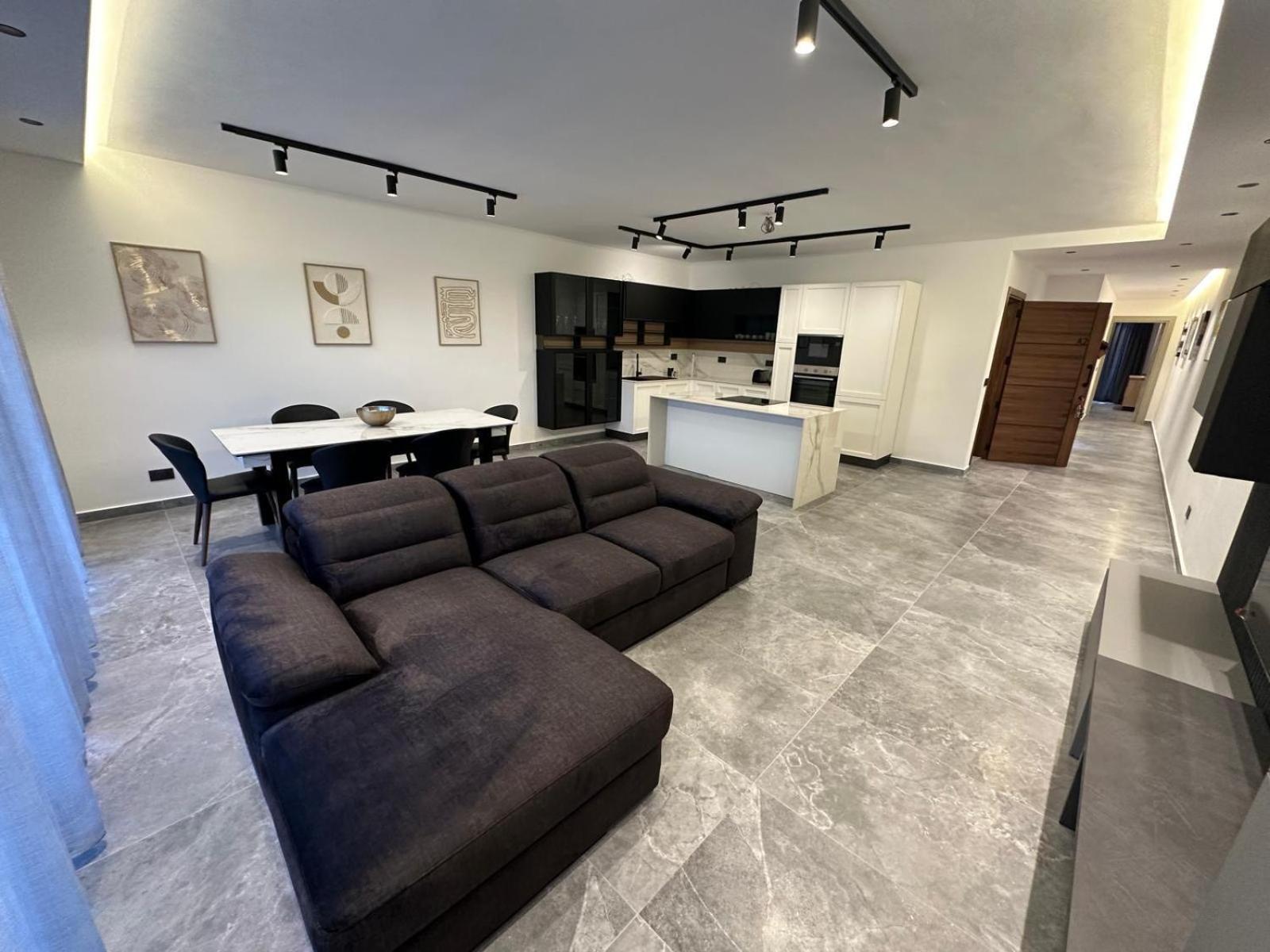 Blanch Apartment